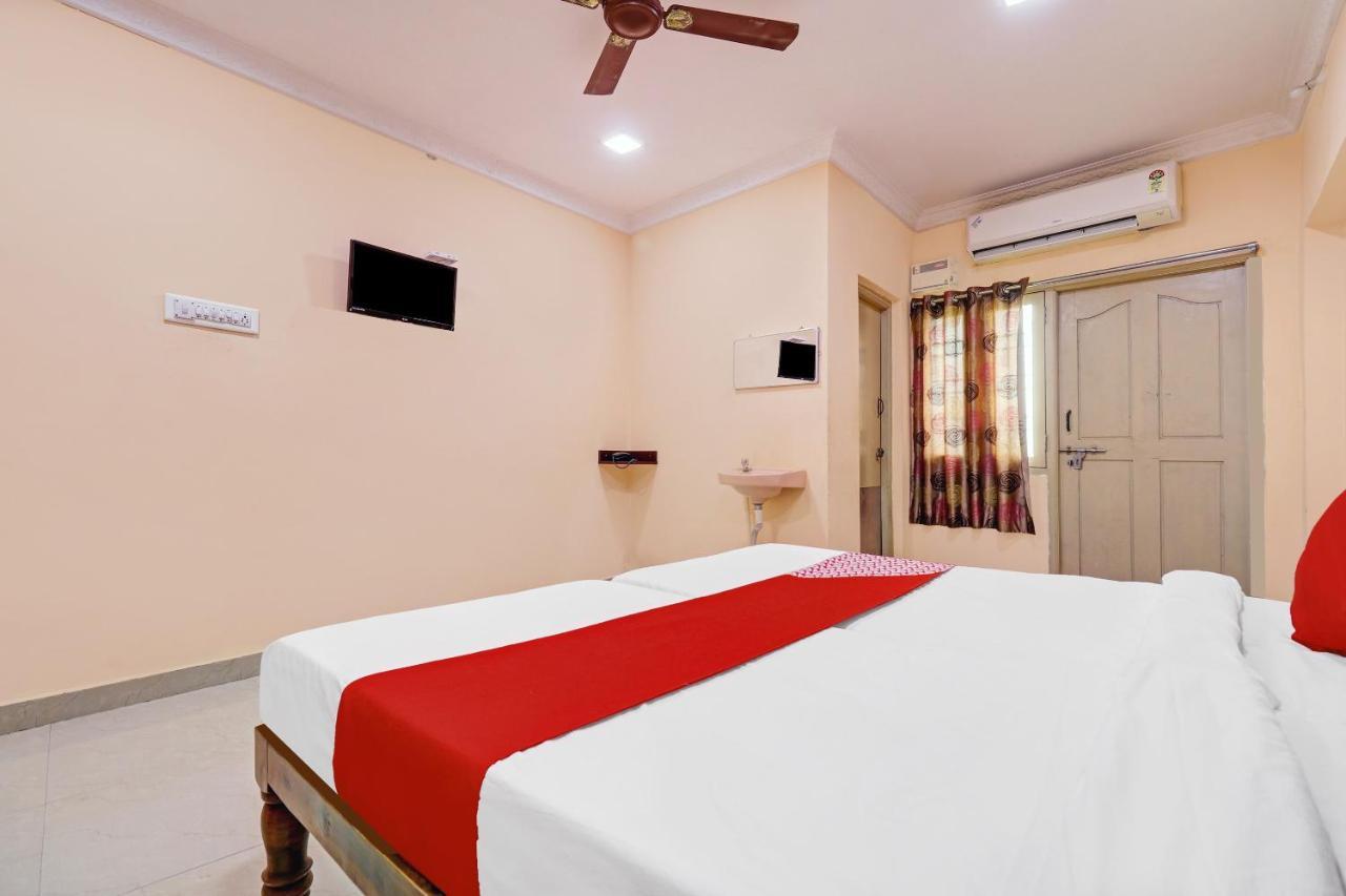 Oyo 81409 Hotel Sivajothi Tuticorin Luaran gambar